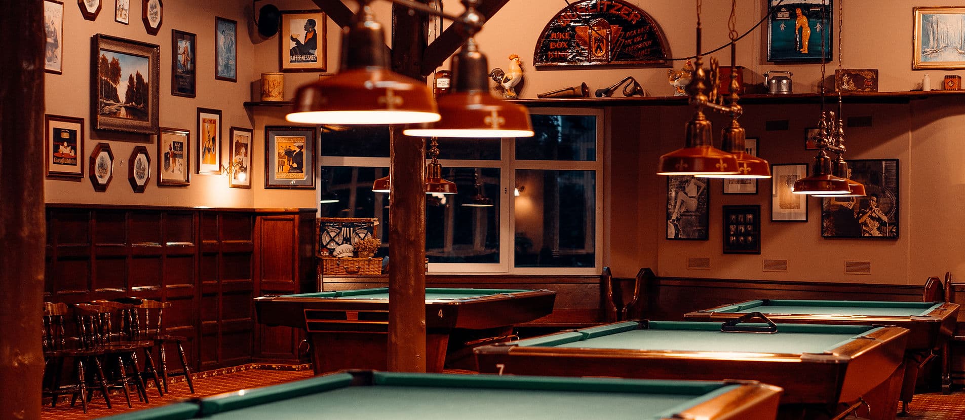 trio - Billard, Dart & Cocktails